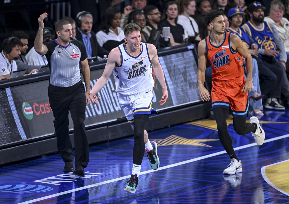 后防线的替 后防线的替